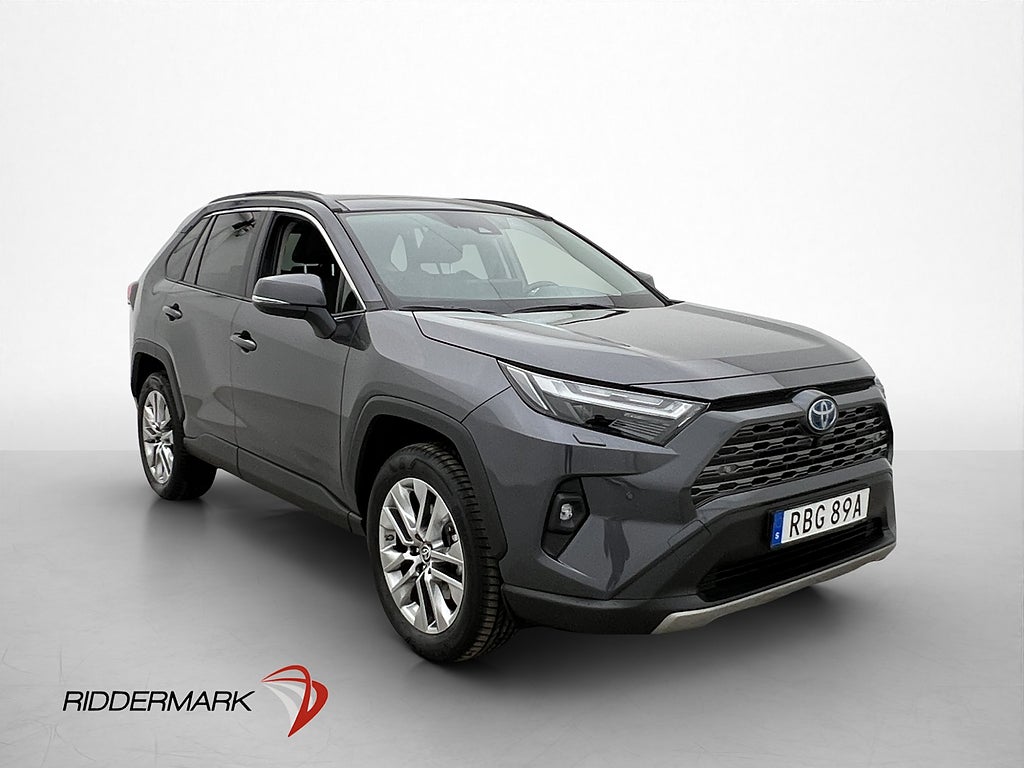 Toyota RAV4 222hk AWD Executive Premium Pano Skinn 360° Navi