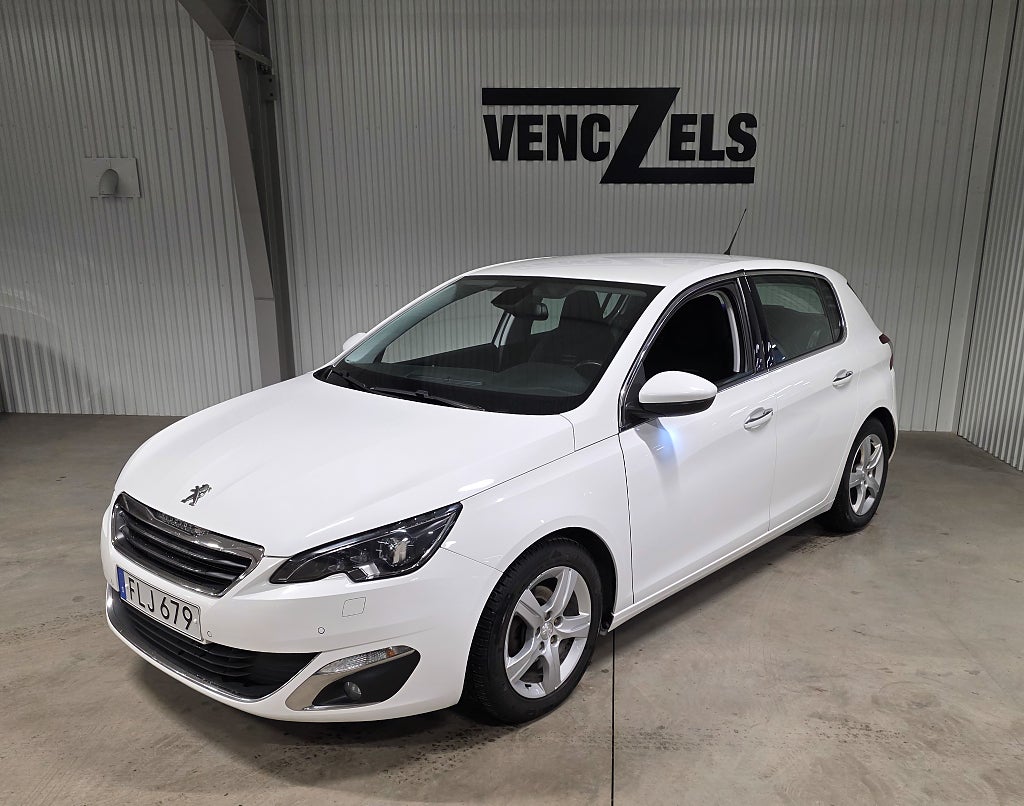 Peugeot 308 1.2 PureTech 130 Allure Aut Årsskatt 426 kronor Fin