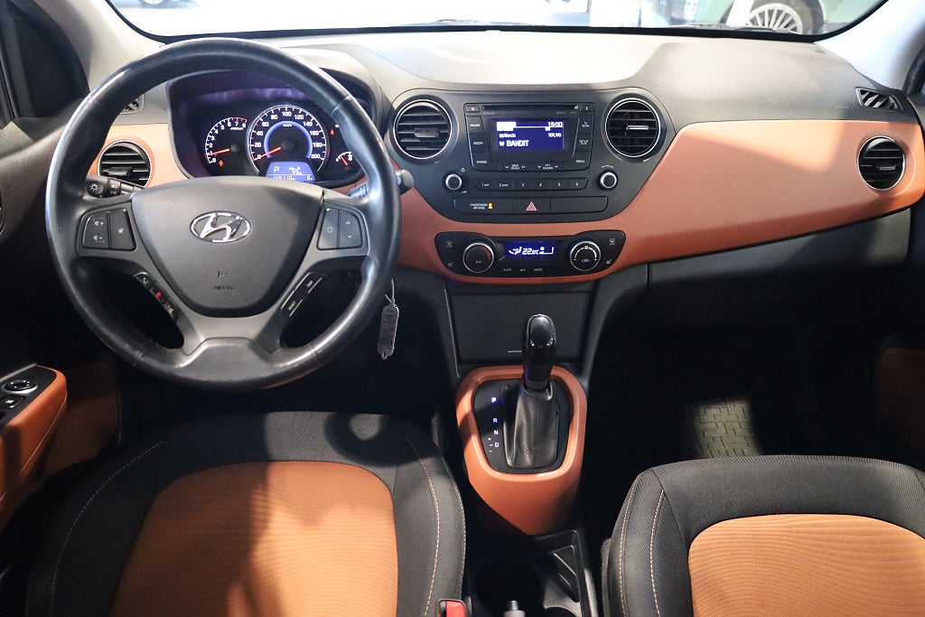 Hyundai i10 1.2 Premium AUT PDC AC Blåtand Rattvärme 2015