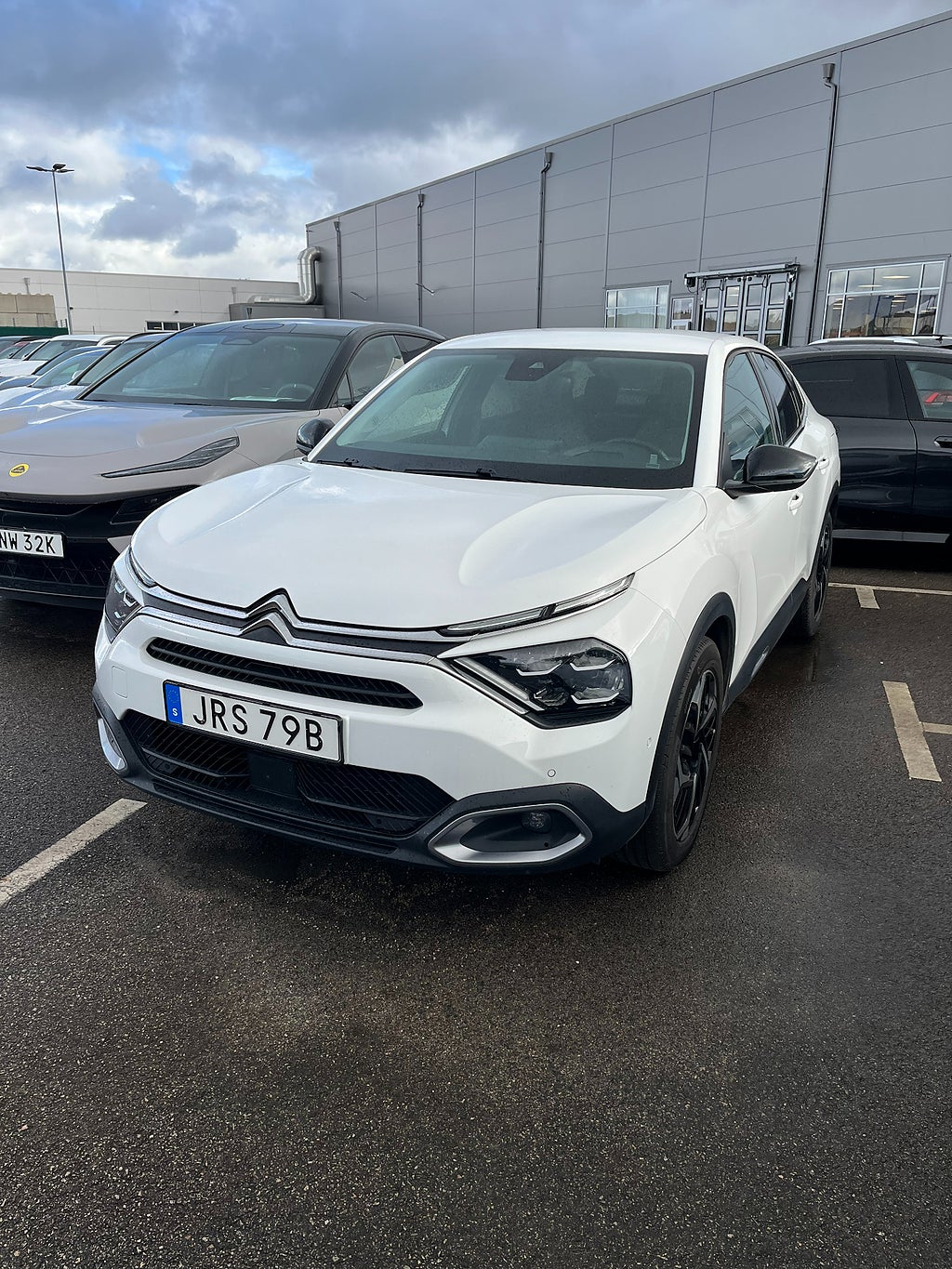Citroën C4 X 1.2 PureTech 131Hk Automat / Carplay / Rattvärme