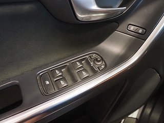 SUV Volvo XC60 26 av 28