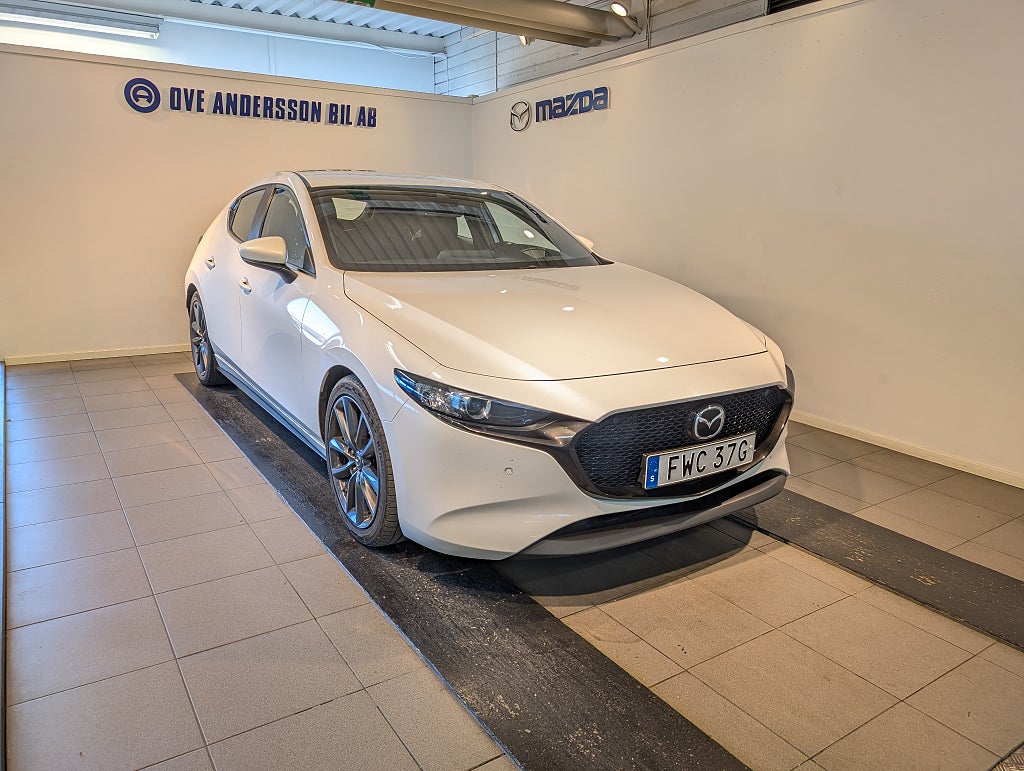 Mazda 3 Hatchback 2.0 Skyactiv-G M Hybrid Sky (122) Fullservad