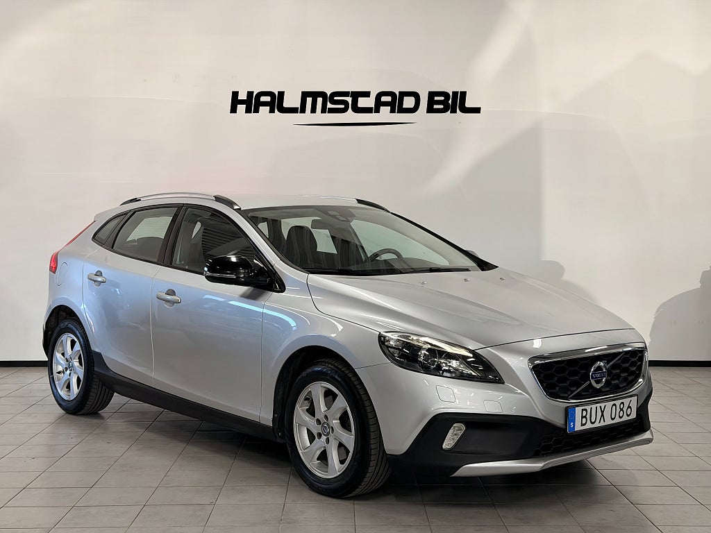 Volvo V40 Cross Country D2 Momentum Nykamrem Välvårdad/Välservad