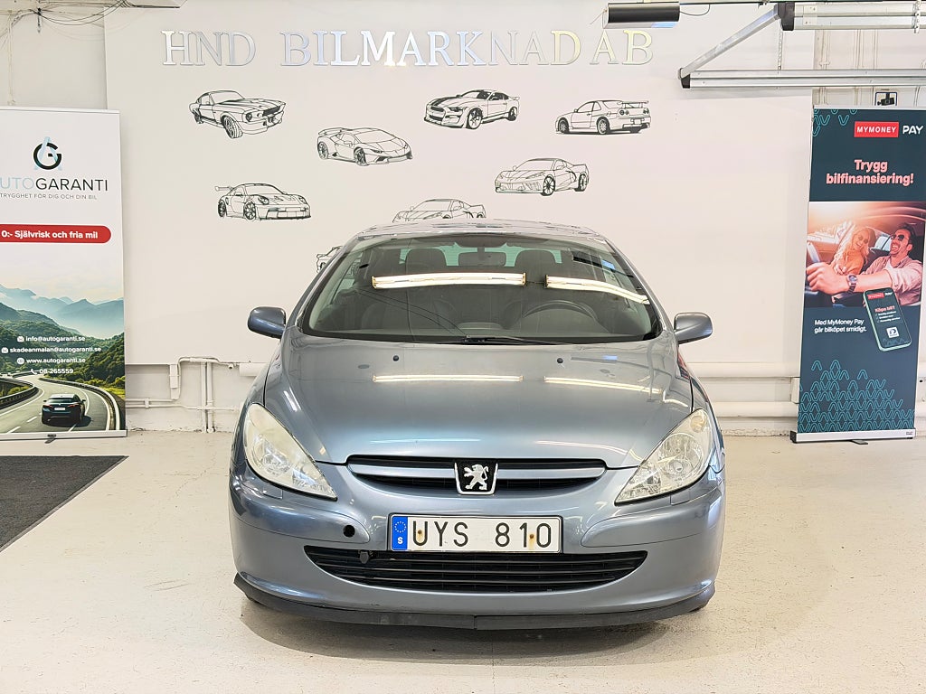 Peugeot 307 CC 2.0 Ny Besiktad Ny Servad Välvårdad 136HK