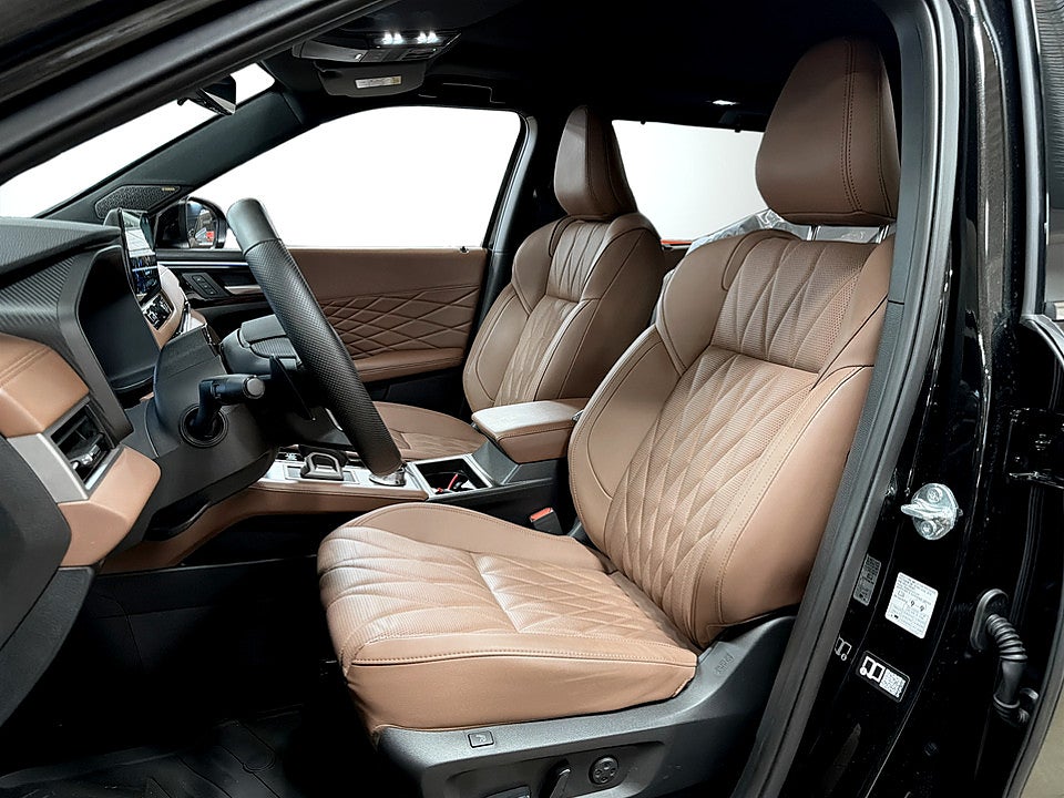 Bild på Mitsubishi Outlander Instyle+ Plug-In Hybrid 4WD