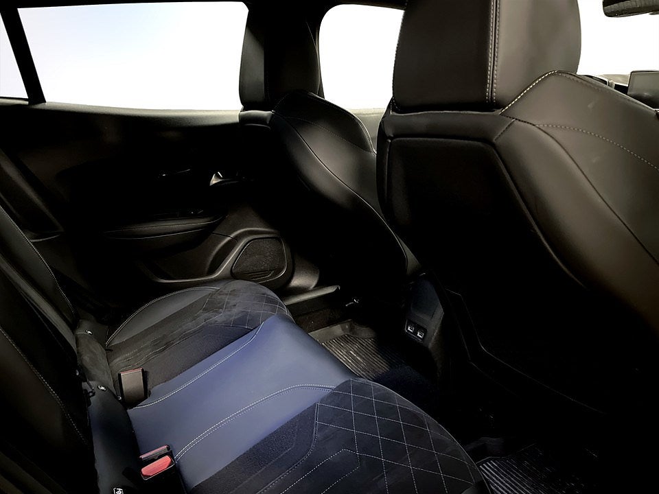 Bild på Peugeot 2008 GT 1.2 PT 155hk Aut - B-KAMERA, EL-BAKLUCKA