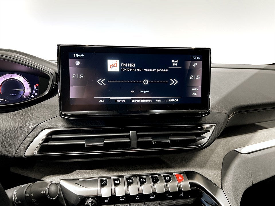 Bild på Peugeot 3008 GT 1.2 PT 130hk Aut - B-KAMERA, CARPLAY