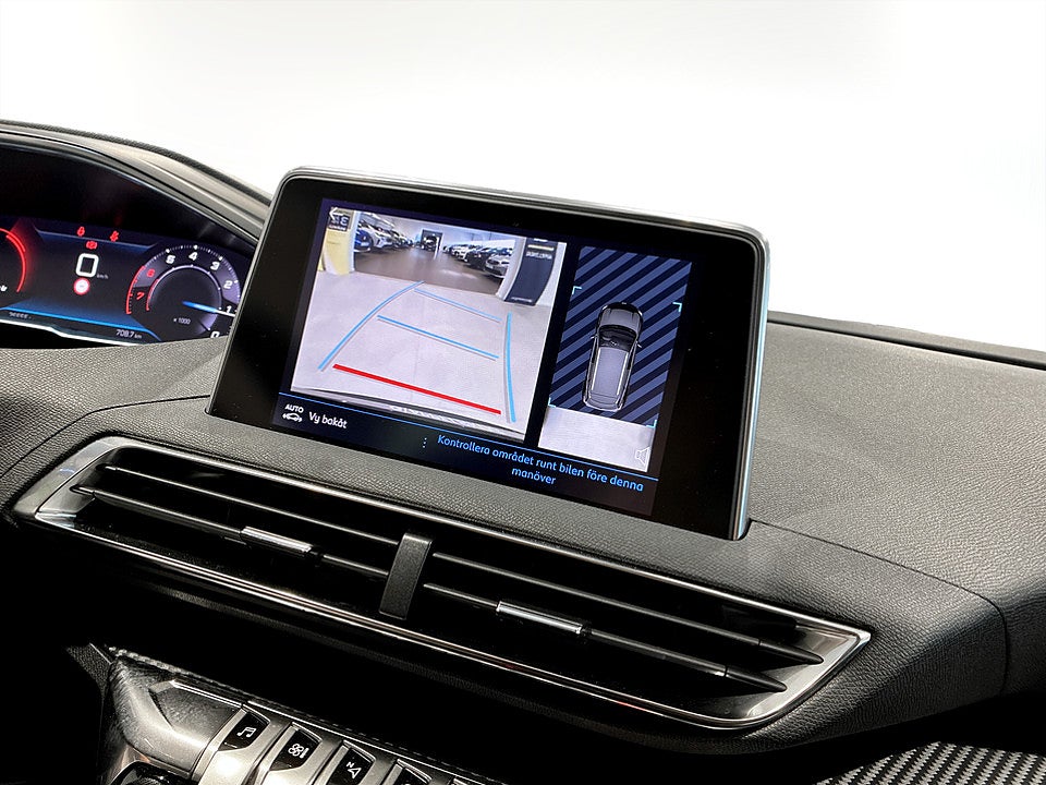 Bild på Peugeot 3008 Active Pack 1.2 PT 130hk B-KAMERA BACKSENSORER