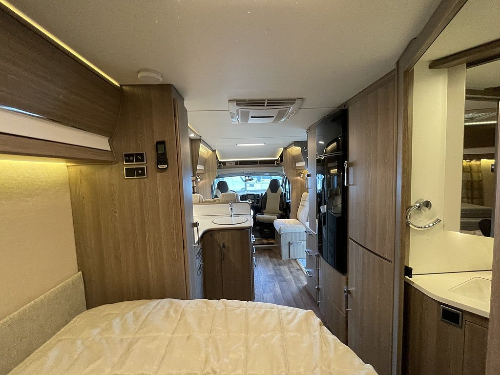 Kabe Classic 740 LXL /ALDE / AC-bodel / Solcell / Automat / - Kabe