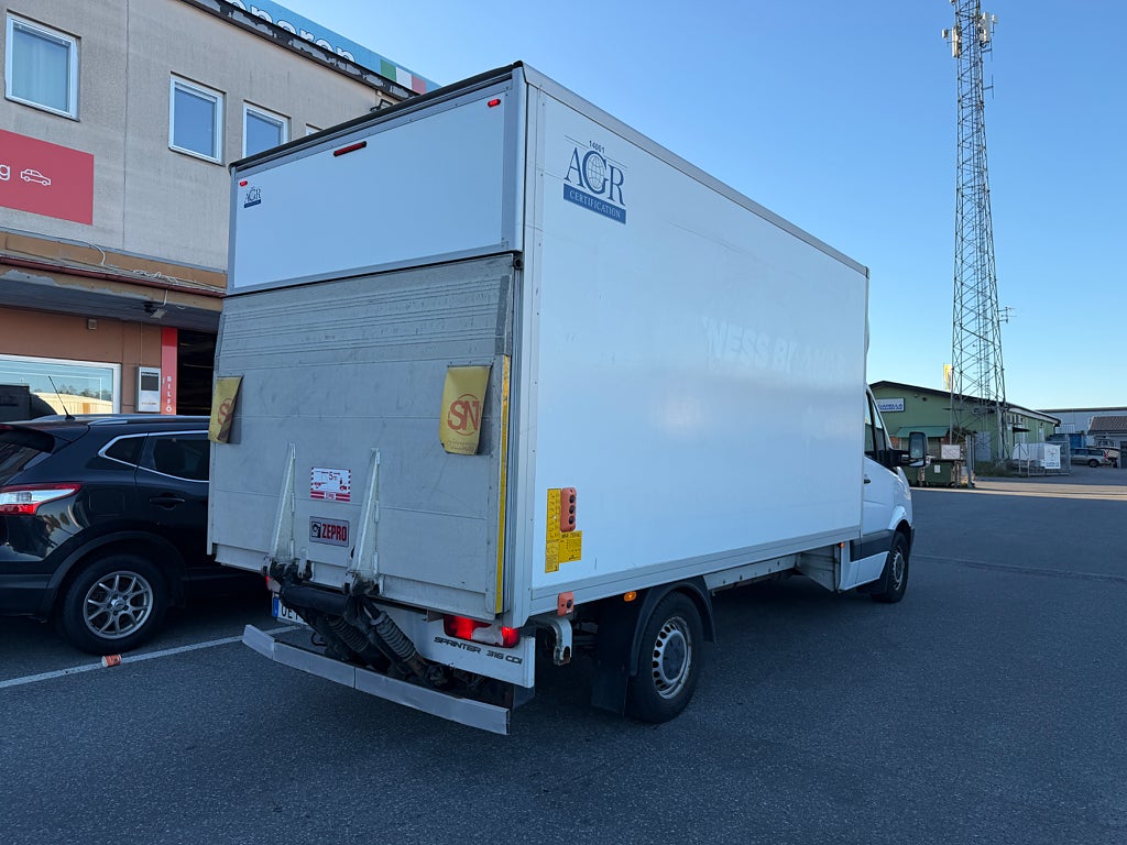 Mercedes-Benz Sprinter 316 2017 - miniatyr 3