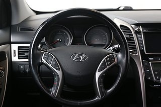 Halvkombi Hyundai i30 11 av 22