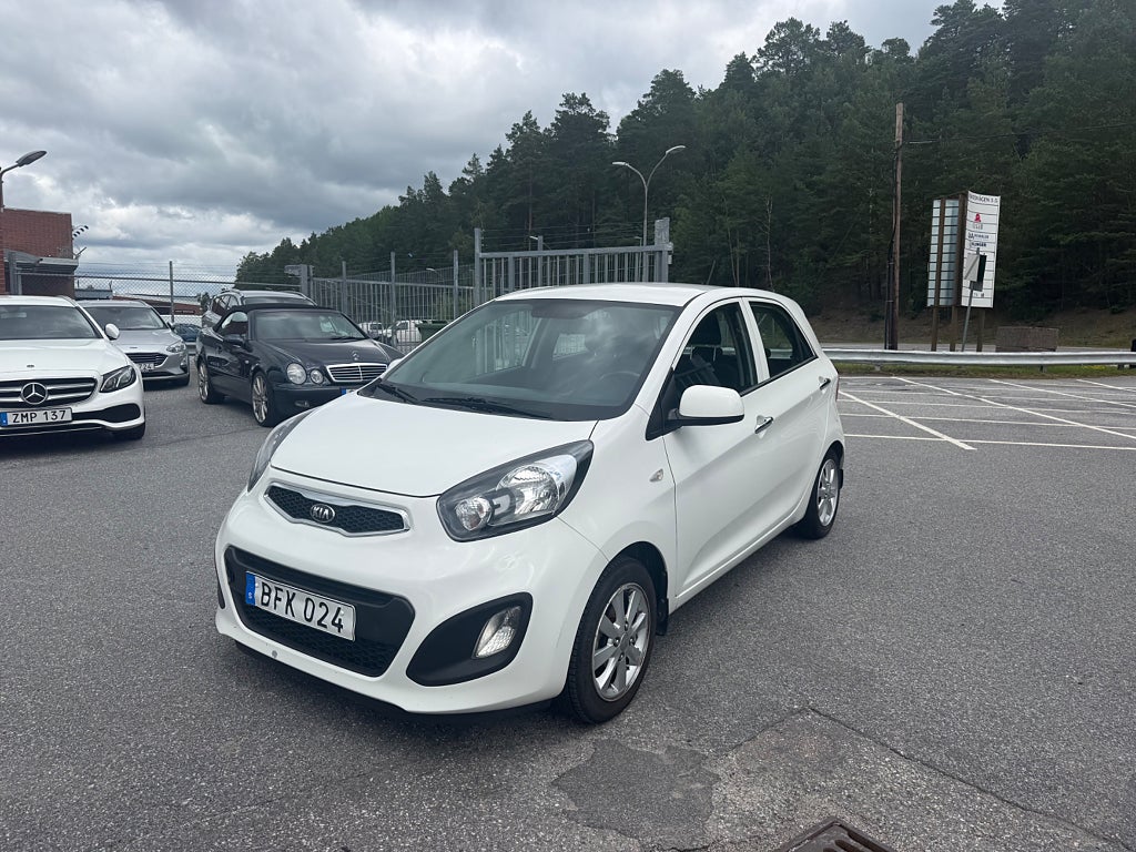 Kia Picanto 1.2 CVVT 86hk Automat Endast 8700 mil Edition 