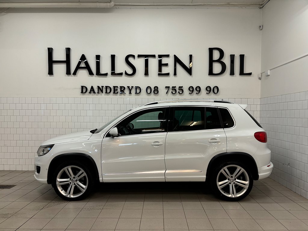 Volkswagen Tiguan 2.0 TDI BMT 4M Aut R-Line Drag Skinn Pano Svensksåld