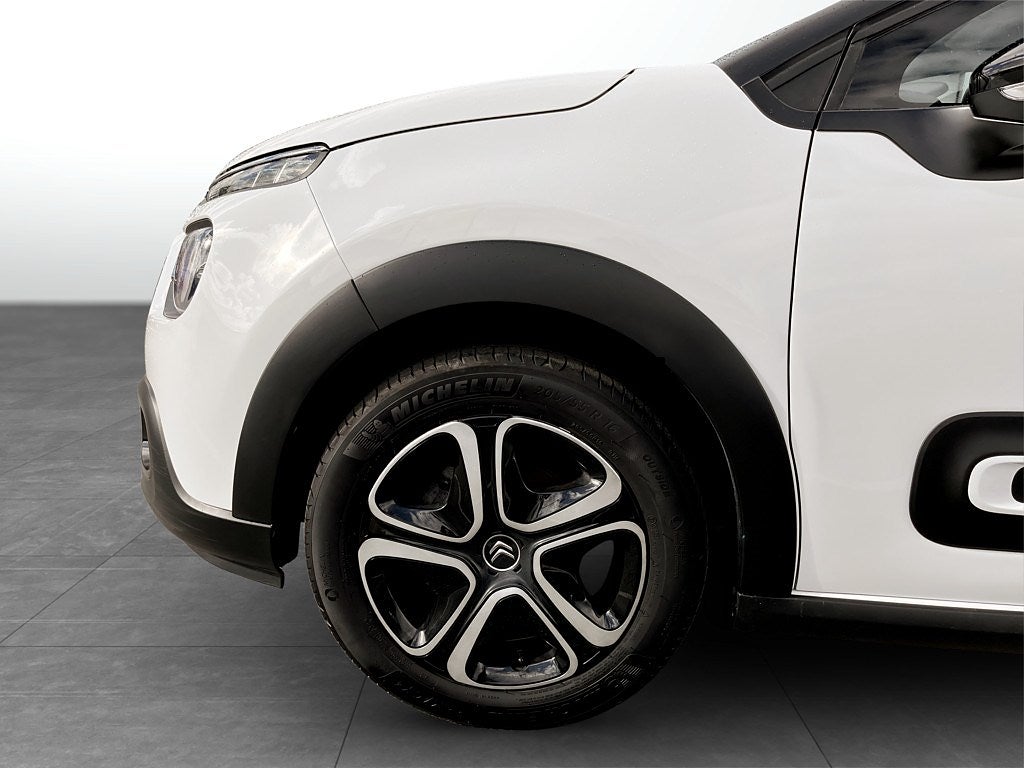 Bild på Citroën C3 Feel 1.2 PT 82hk - CARPLAY, BACKSENSORER