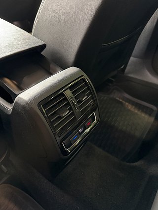 Kombi Volkswagen Passat 13 av 15