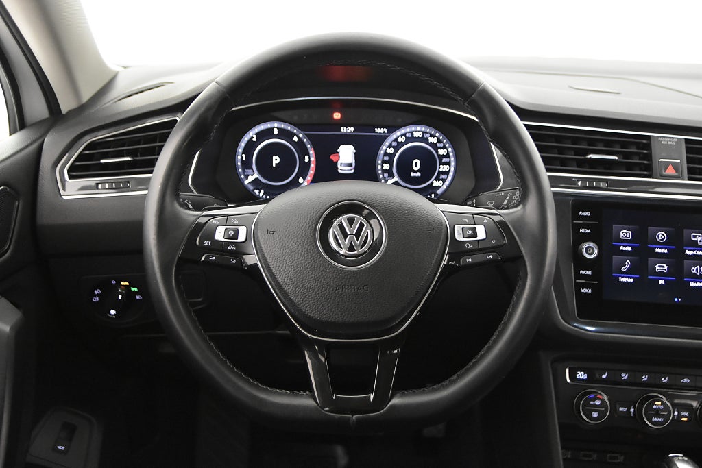 Volkswagen Tiguan 2018 - miniatyr 12