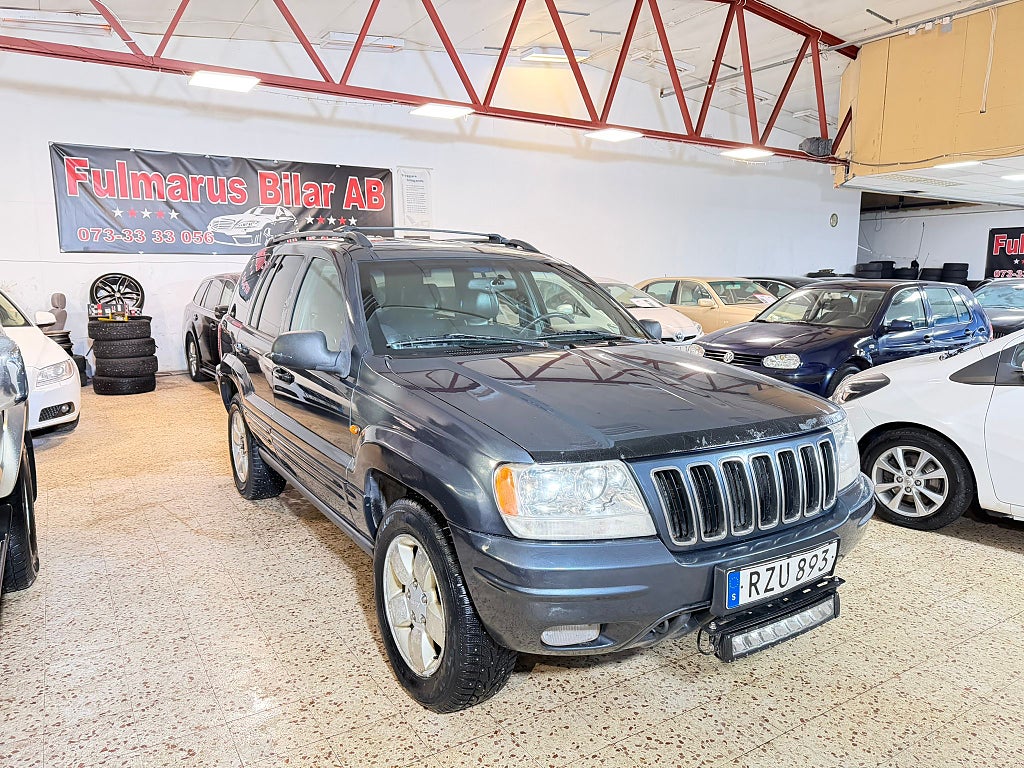 Jeep Grand Cherokee 4.0 4WD Automat Ny Servad Ny Besiktigad 190HK