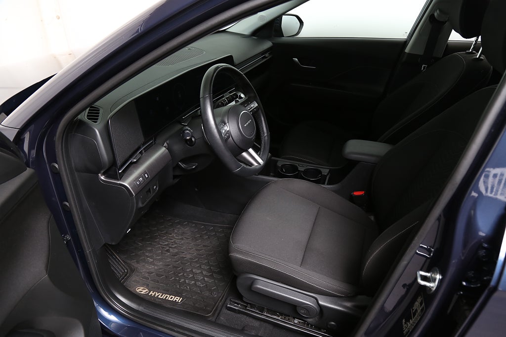 Hyundai Kona Electric Standard Range Essential 2024