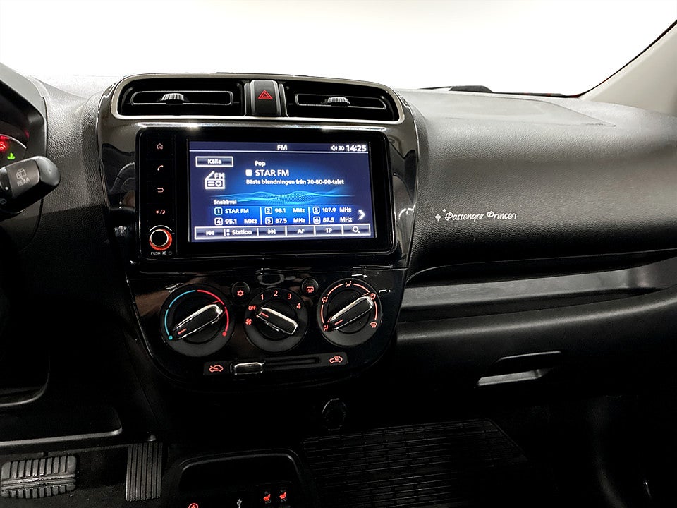 Bild på Mitsubishi Space Star Comfort 1,2 CVT 80hk Aut CARPLAY FARTHÅLLARE