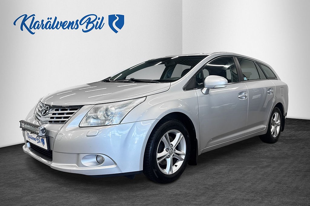 Toyota Avensis Kombi 2.0 Business (152hk) Dragkrok M-värm Blåtand Navi