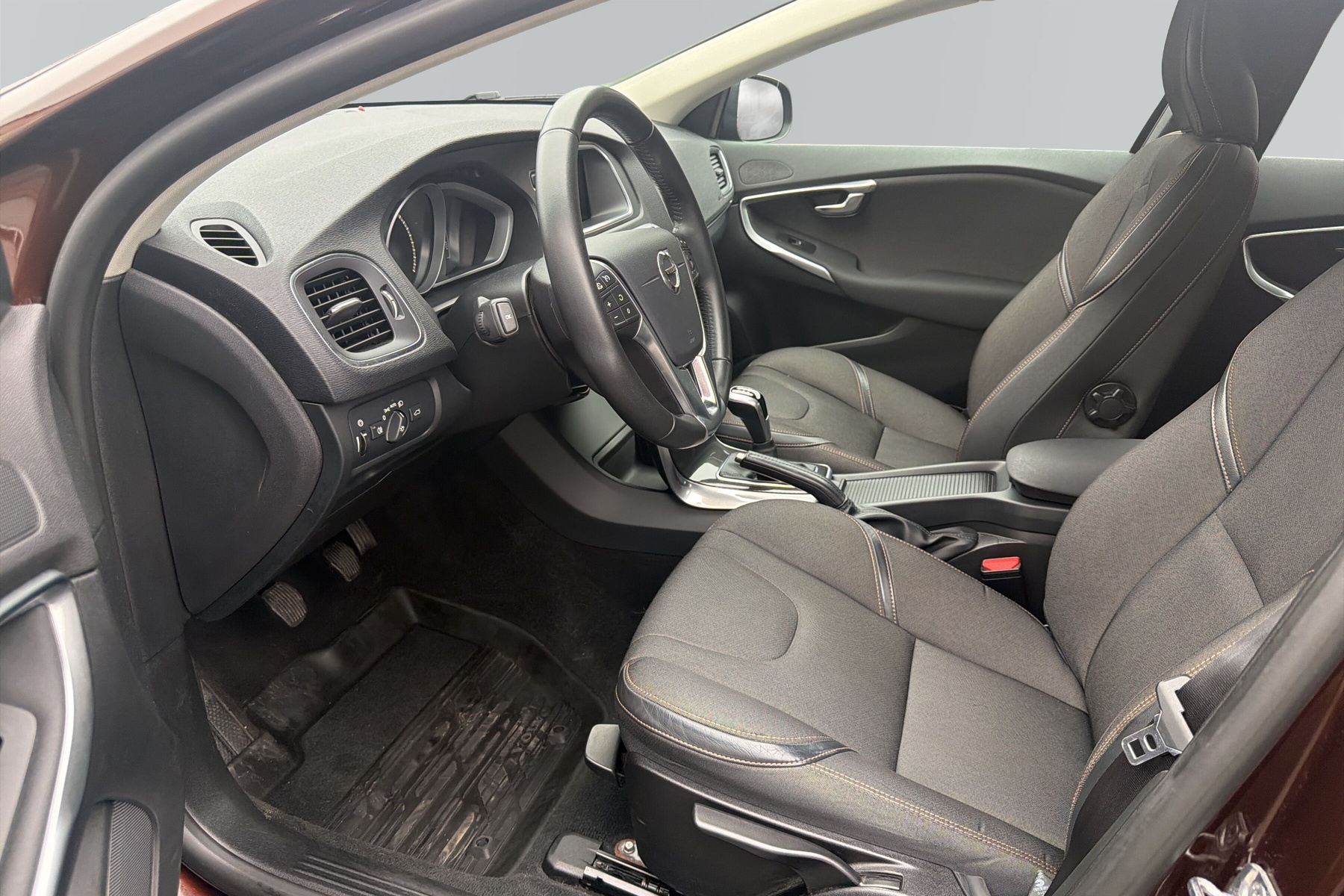 Volvo V40 Cross Country D2 Momentum Business Advanced Drag 2018 - miniatyr 30