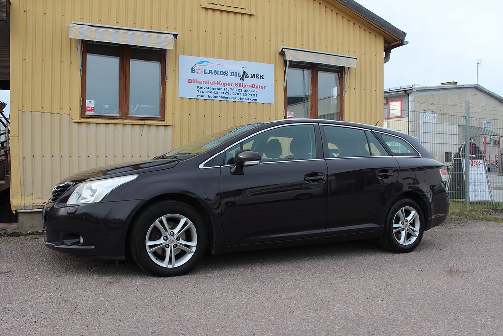 Toyota Avensis Kombi 1.8 Valvematic Business Euro 4