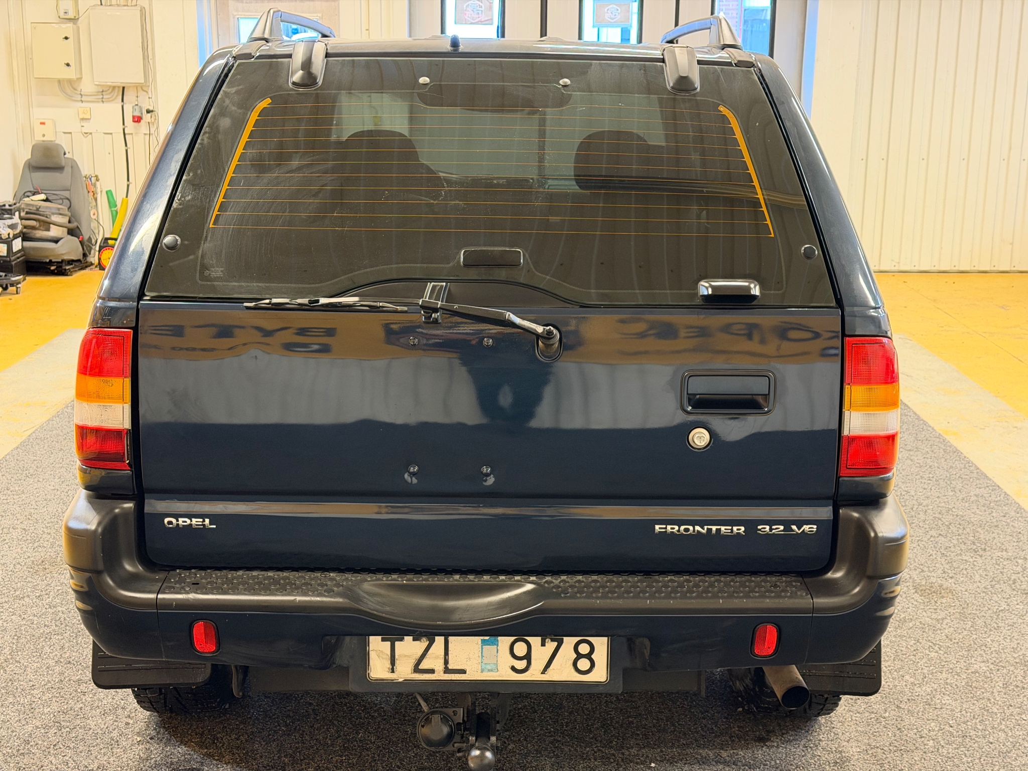 Opel Frontera 3.2 V6 4x4 2003, bild 6/54