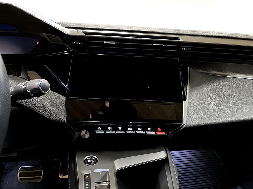 Bild på Peugeot 308 SW GT 1.2 PT 130hk Aut - 360,B-KAMERA,CARPLAY