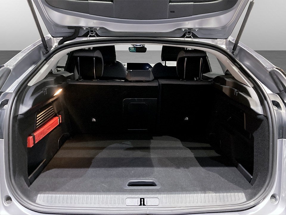 Bild på Citroën e-C4 Shine 50kWh 136hk Aut - B-KAMERA, RATTVÄRME