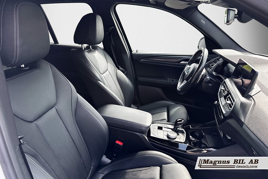 BMW X3 xDrive30e Aut M-Sport Hifi Kamera Navi P-värmare Moms  miniatyr 18