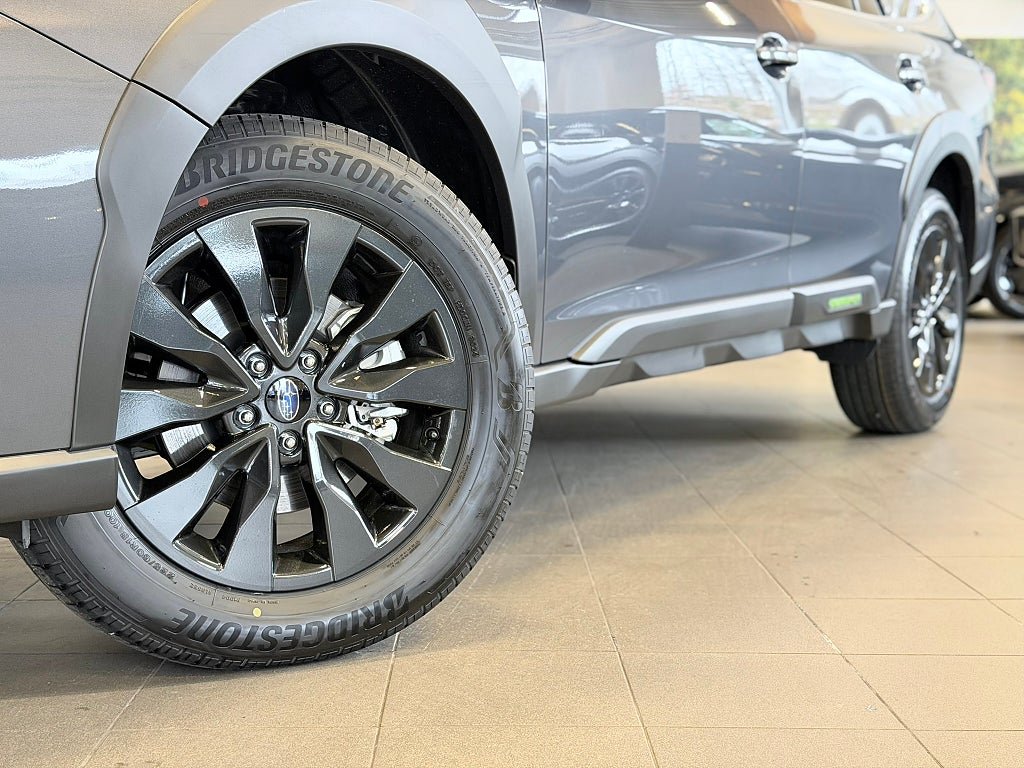 Subaru Outback 2.5 4WD XFuel Field / Elektrisk baklucka /  Rattvärme /