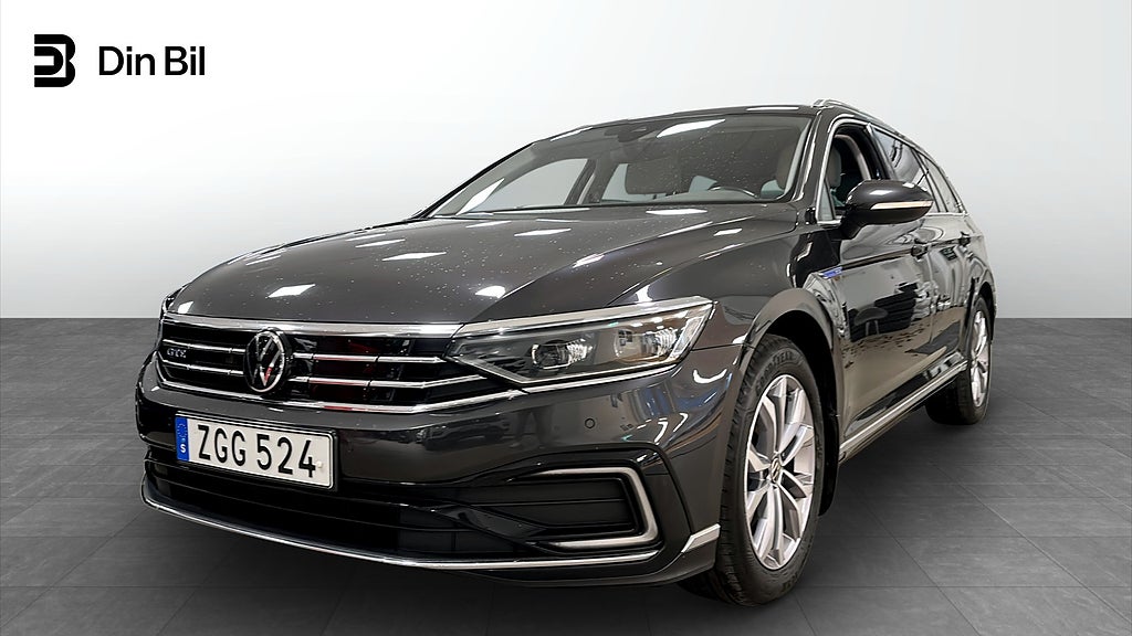 Volkswagen Passat Sportscombi GTE Hybrid Executive/Drag/P-Värmare