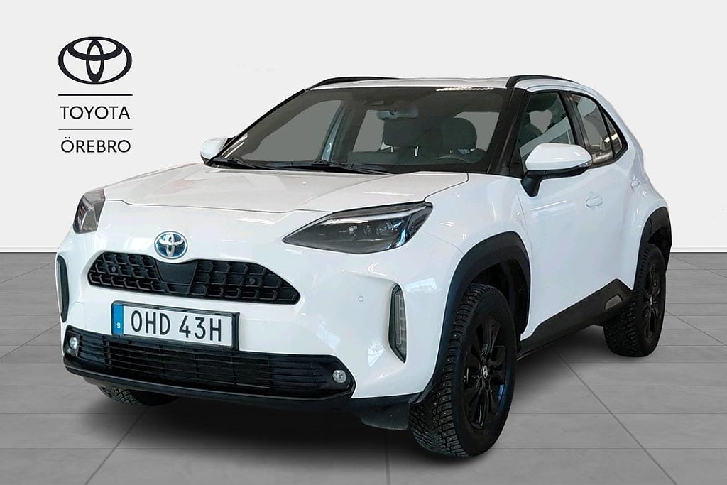 Toyota Yaris Cross Hybrid AWD-i Active Plus V-hjul