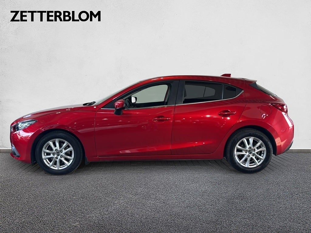 Halvkombi Mazda 3 2 av 14