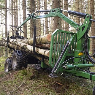 4-hjuling -- Skogsvagn ATV 2 ton 6 av 10