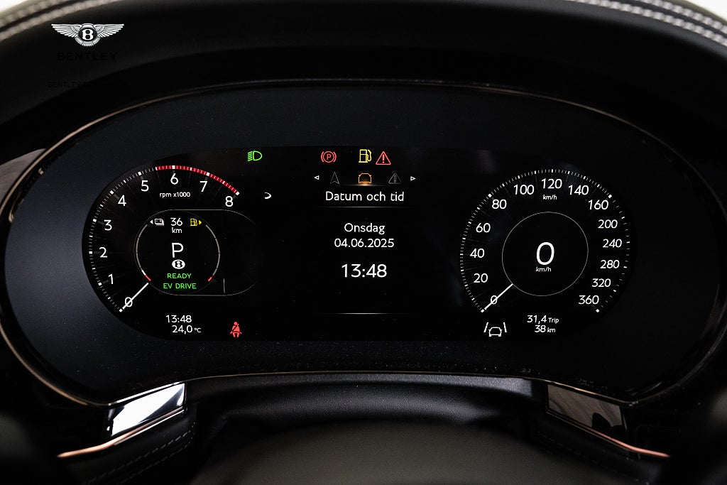 Gallery image 16 of 21