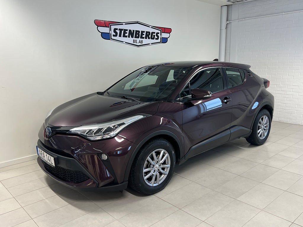 Toyota C-HR Hybrid CVT Active SoV Hjul Ränta 3,99%