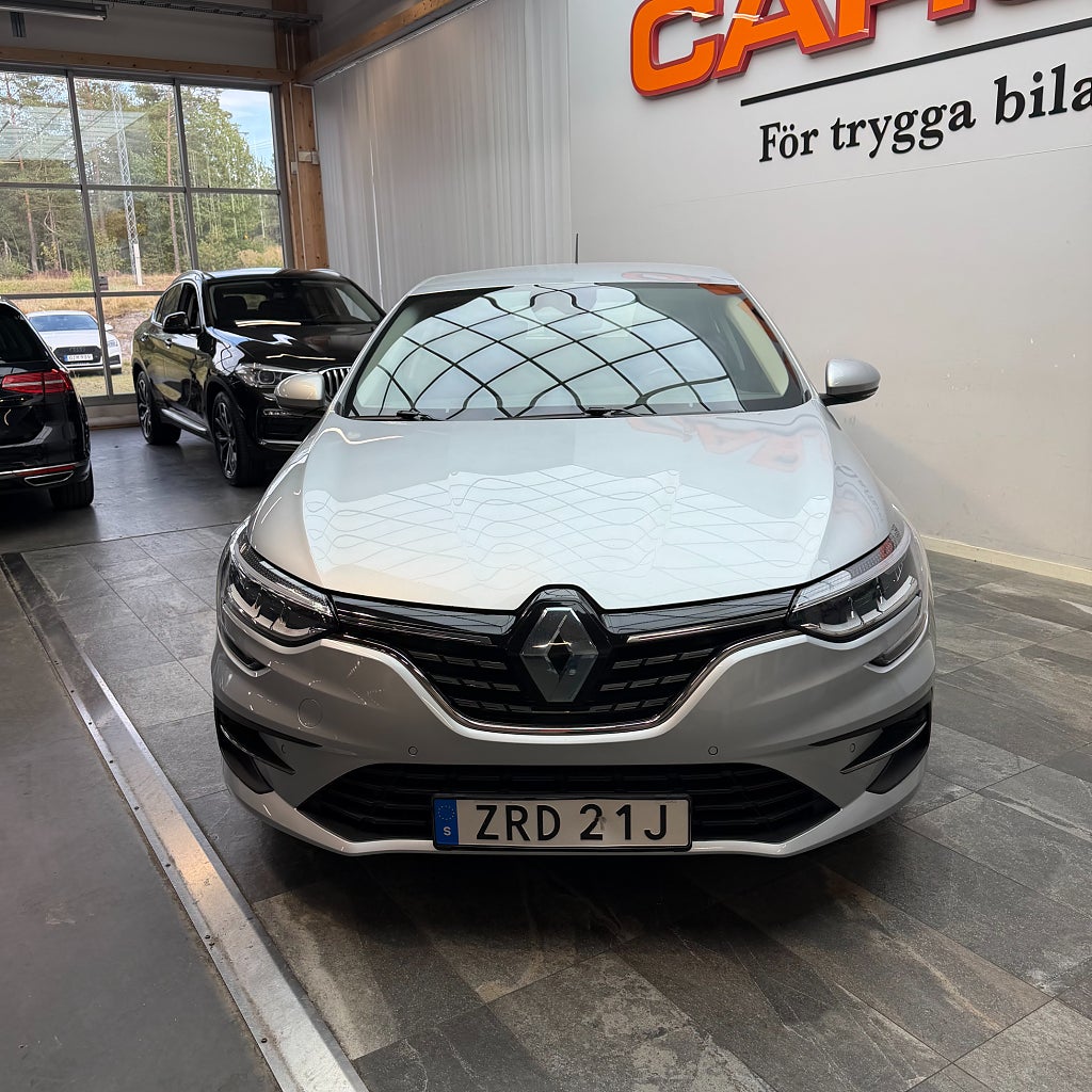 Renault Mégane 1.5 Blue dCi EDC Navigation P-sensorer