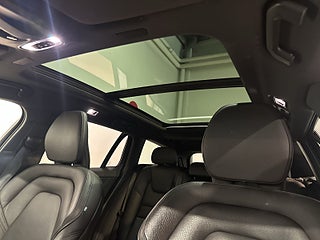 Volvo V60 T8 Twin Engine AWD R-Design Drag HuD H/K Pano Pvärm SoV – bild 17