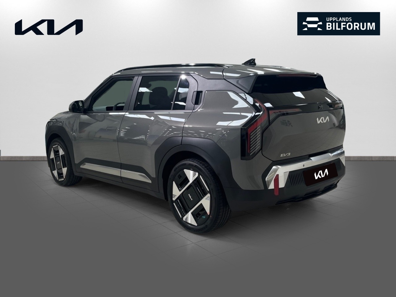 Kia EV3 Plus Long Range 81.4 kWh 2026, photo 2/40
