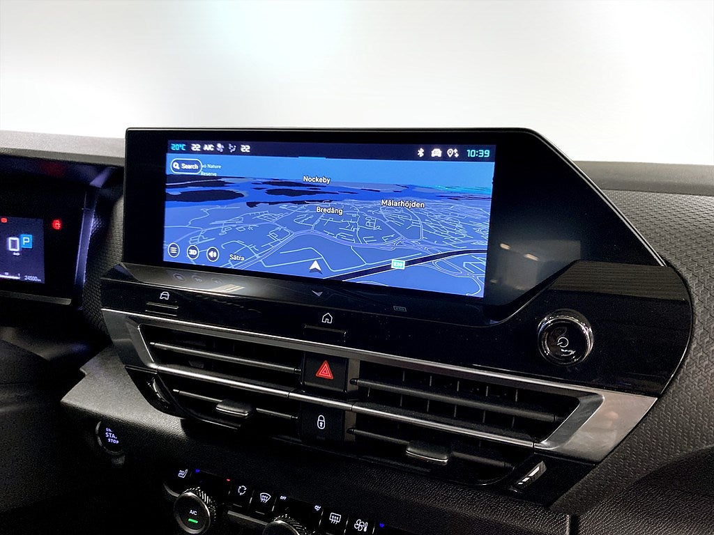 Bild på Citroën C4 Shine 1.2 PT 130hk Aut - B-KAMERA, CARPLAY