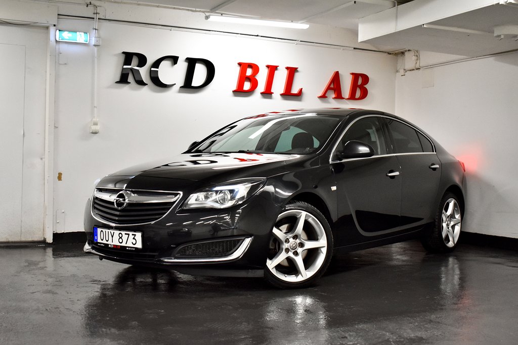 Opel Insignia 2.0 CDTI 4x4 GPS DRAGKROK VÄRMARE PDC CARPLAY