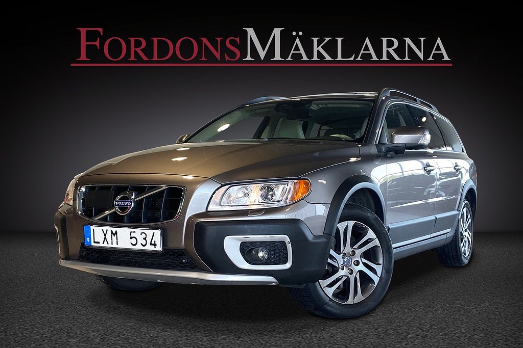 Volvo XC70 D5 AWD SUMMUM NAVI LUCKA VOC KEYLESS