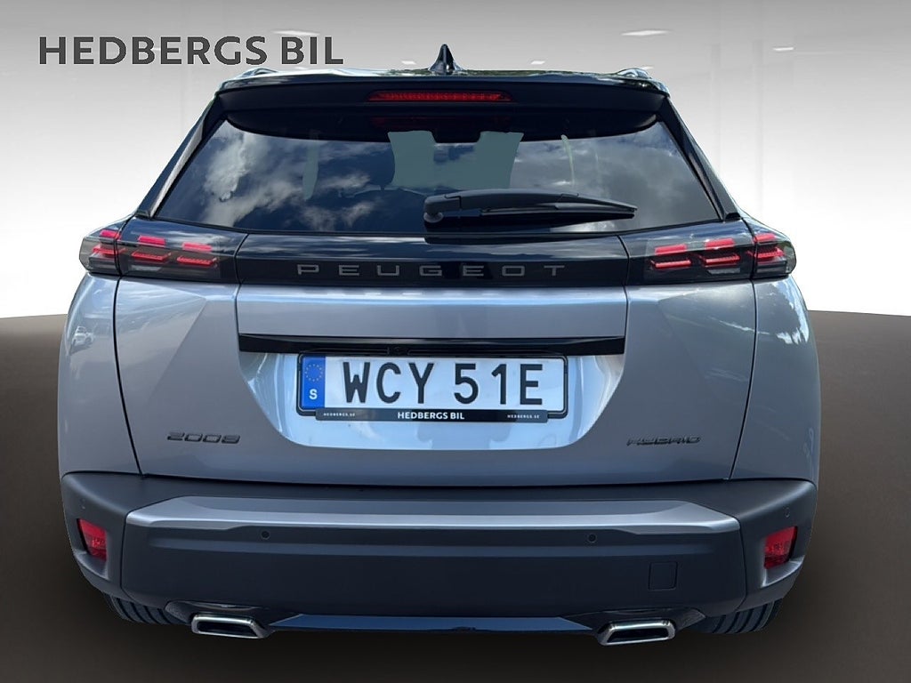 Peugeot 2008 Hybrid 145HK GT thumbnail
