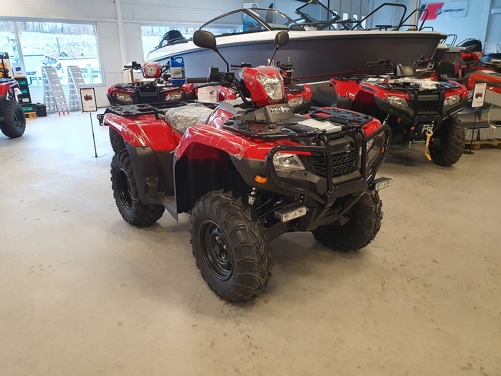 Honda Honda TRX 520 Foreman Traktor Nyhet! 