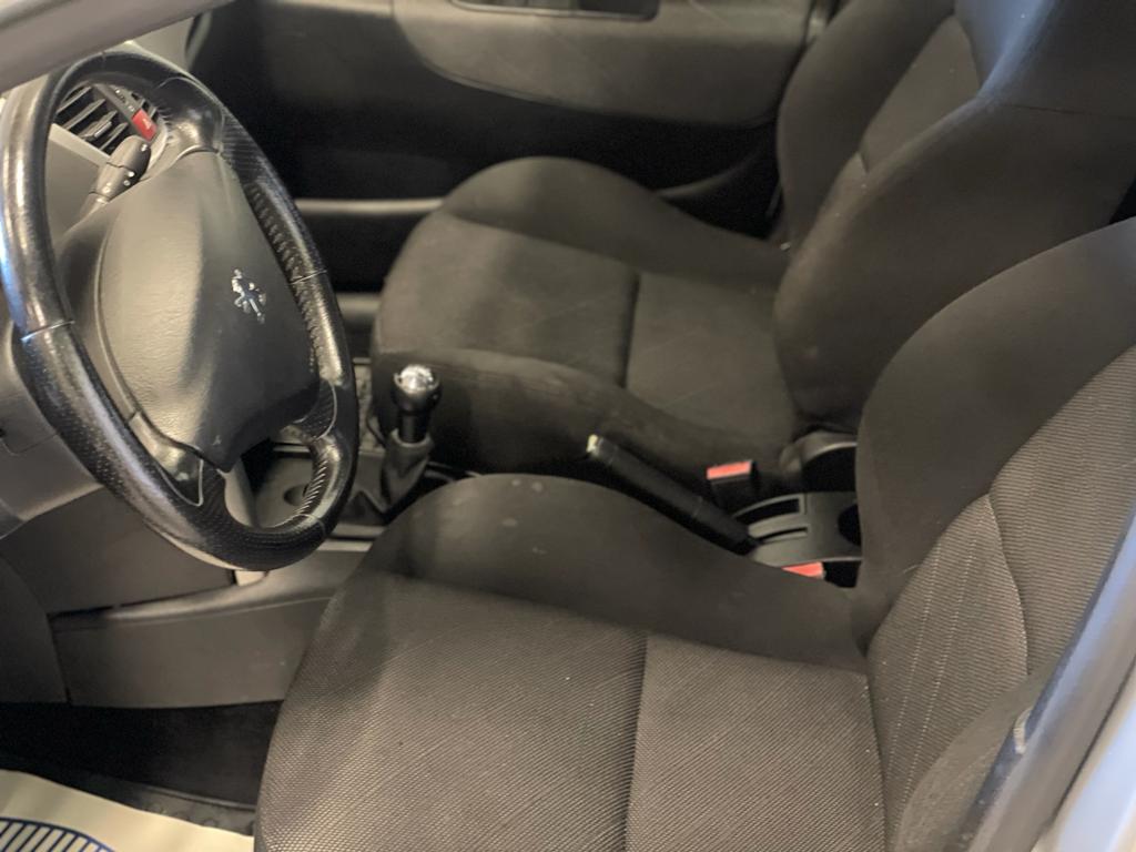 Peugeot 207 2007, bild 7/41