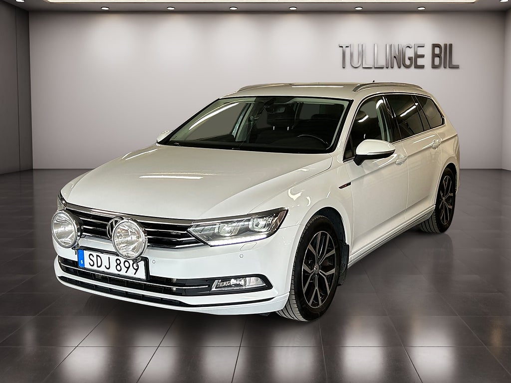 Volkswagen Passat SC 2.0 TDI 4Motion Backkamera Värmare Drag Keyless 17"