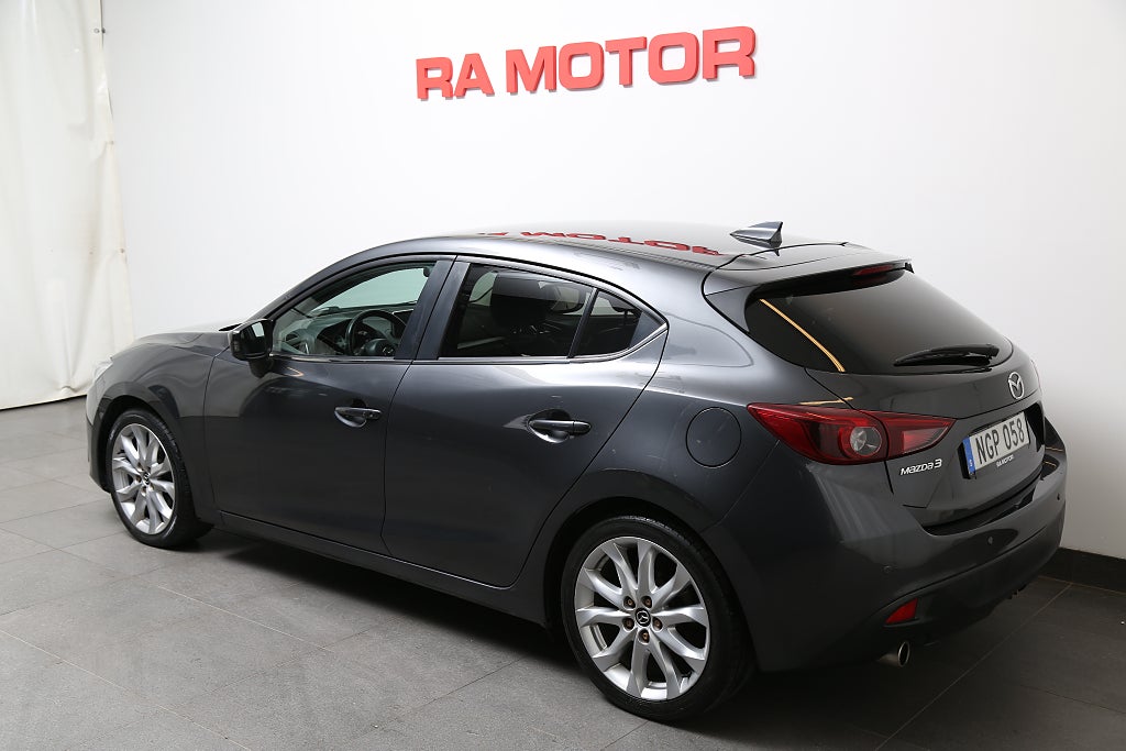 Mazda 3 2,0 SKYACTIV-G 165hk Head up Skinn BOSE Motorv Drag 2016