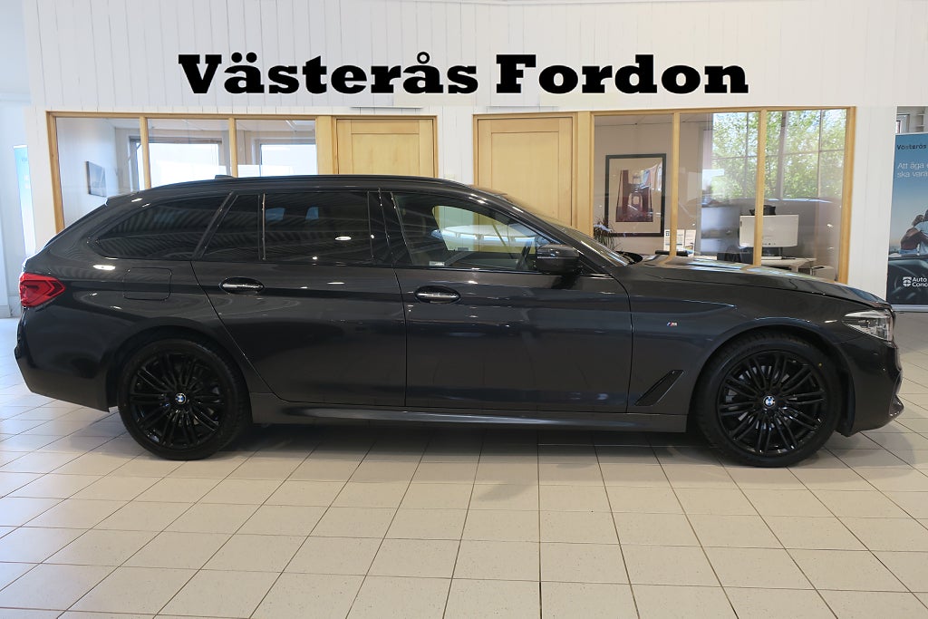 BMW 520d xDrive M Sport Värmare Drag H&K Läder Adaptiv Farh