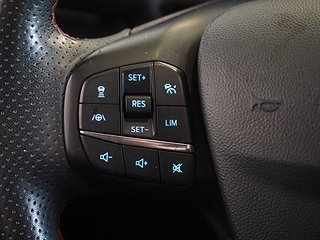 SUV Ford Kuga 21 av 24